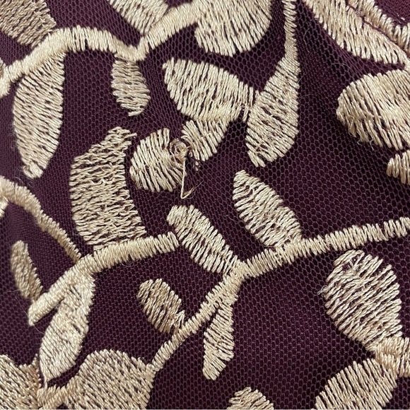 JS Collections Size 6 Maroon Purple Embroidered Fitted 3/4 Sleeve Sheath Dress - Picture 13 of 14